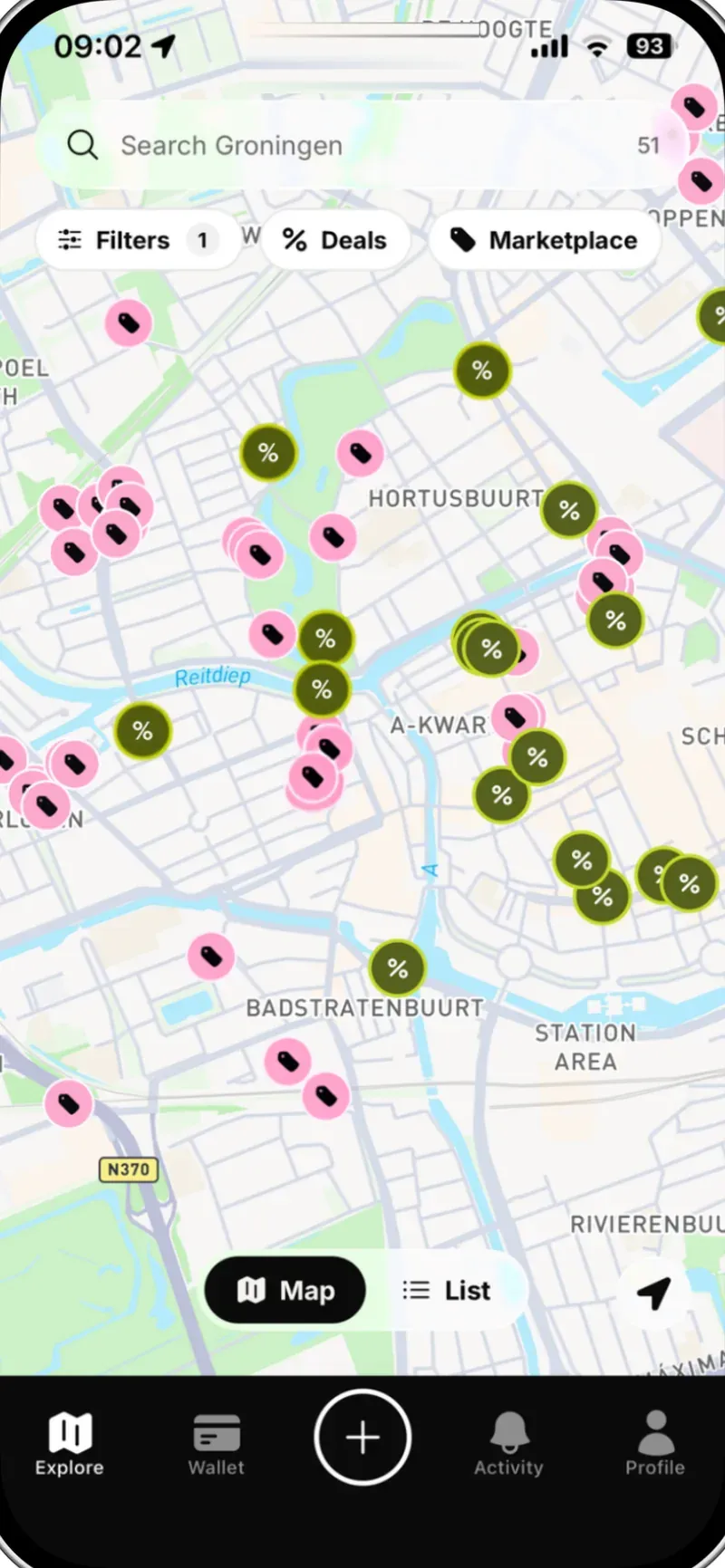 Explore screen: a map of Groningen with listings